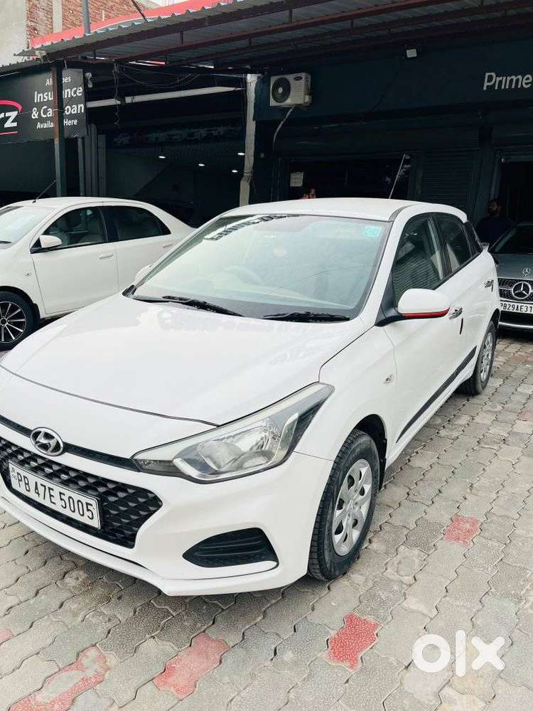 Hyundai I20 Sportz Petrol, 2018