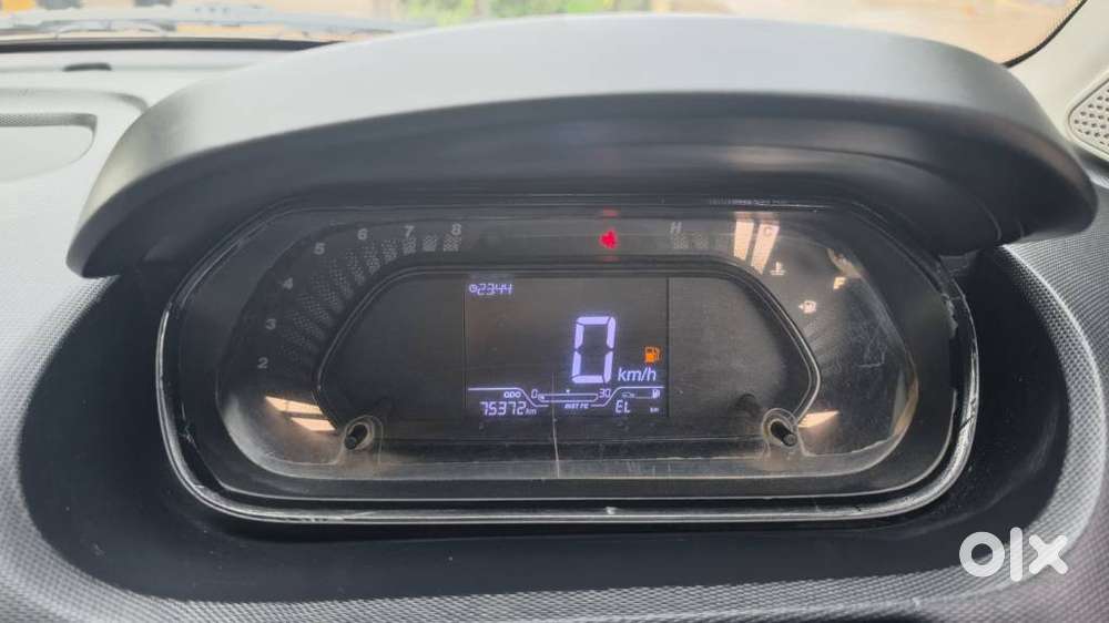 Tata Tiago 1.2 Revotron Xt (o), 2020, Petrol