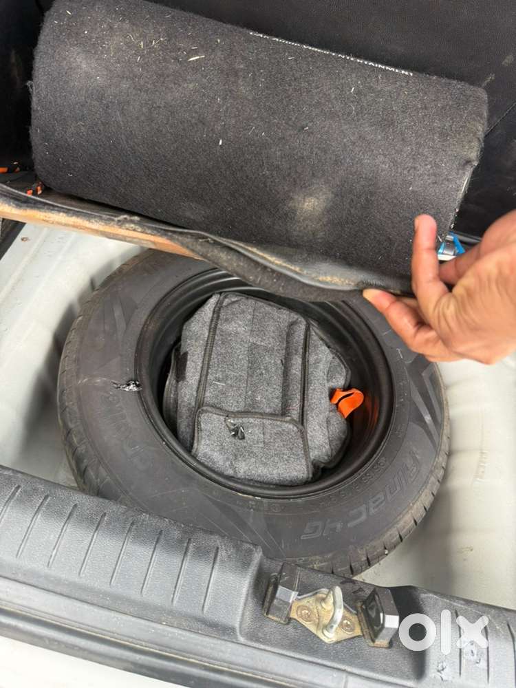 Hyundai Venue Petrol 2019