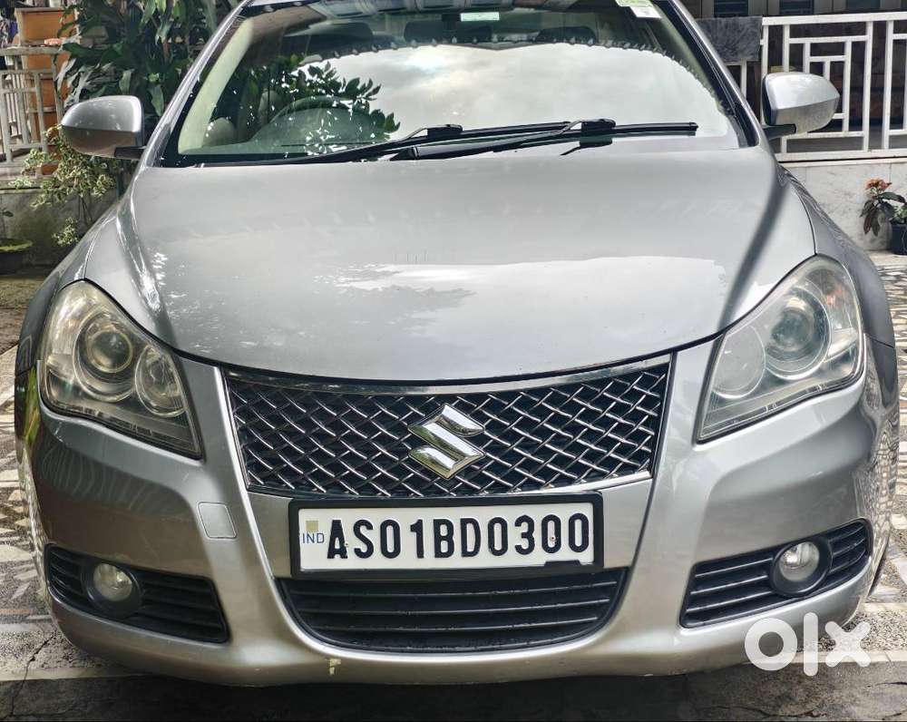 Maruti Suzuki Kikashi 2013 Petrol First Owner
