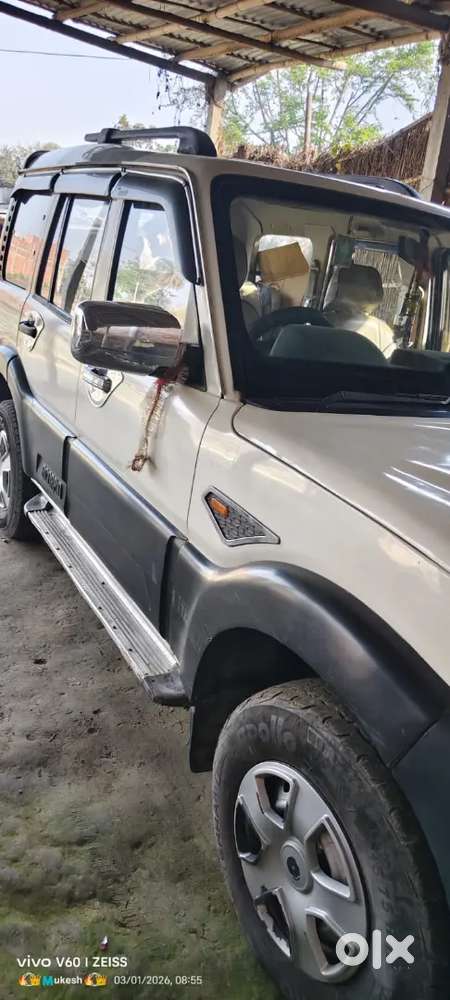 Mahindra Scorpio 2015 Diesel Well Maintained