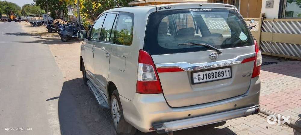 Toyota Innova 2015 Model Diesel Well Maintained