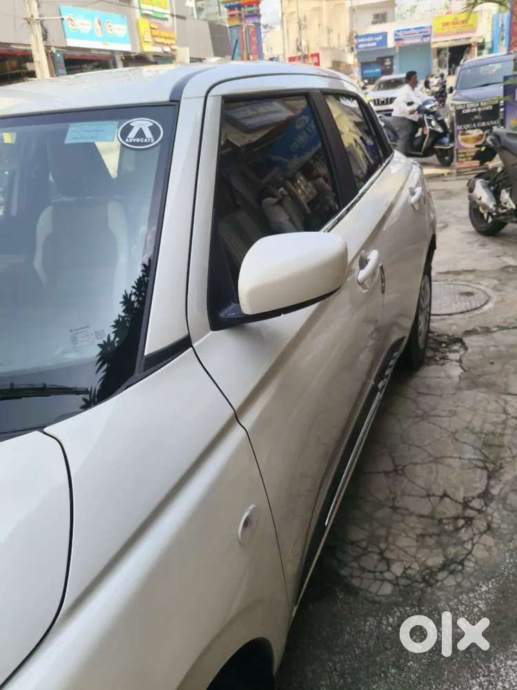 Maruti Suzuki Swift Lxi 2025