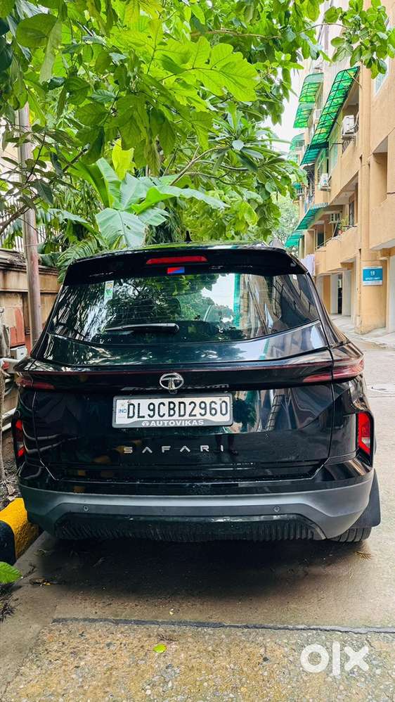 Tata Safari Diesel Automatic 2023