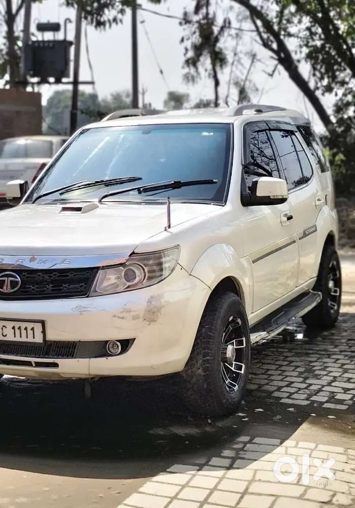 Tata Safari Storme 2013 Diesel 92000 Km Driven