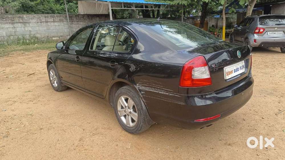 Skoda Laura Classic 1.8 Tsi, 2012, Petrol
