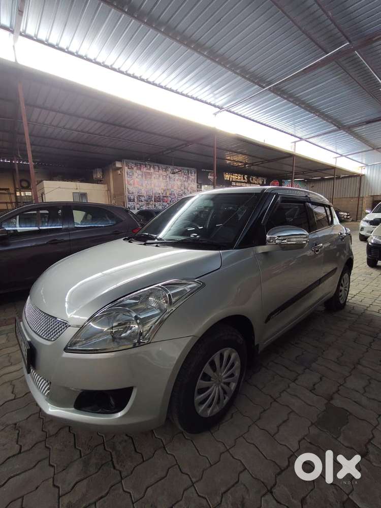 Maruti Suzuki Swift 1.2 Vxi (o), 2012, Petrol