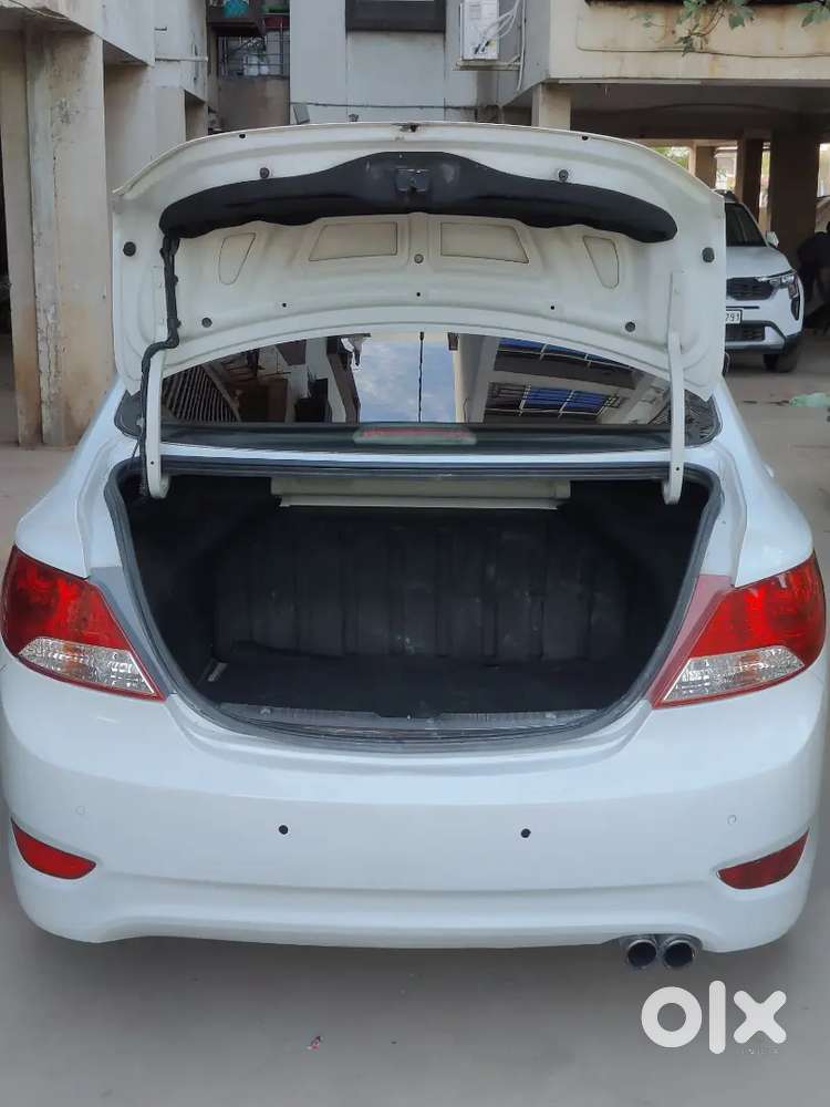 Hyundai Verna 2012 Diesel Well Maintained