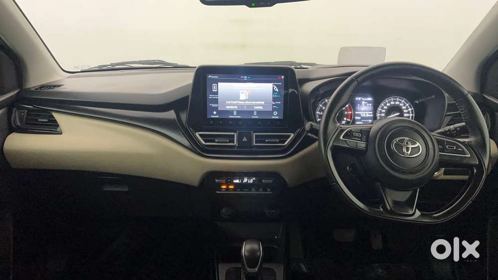 Toyota Glanza 1.2 V Amt, 2023, Petrol