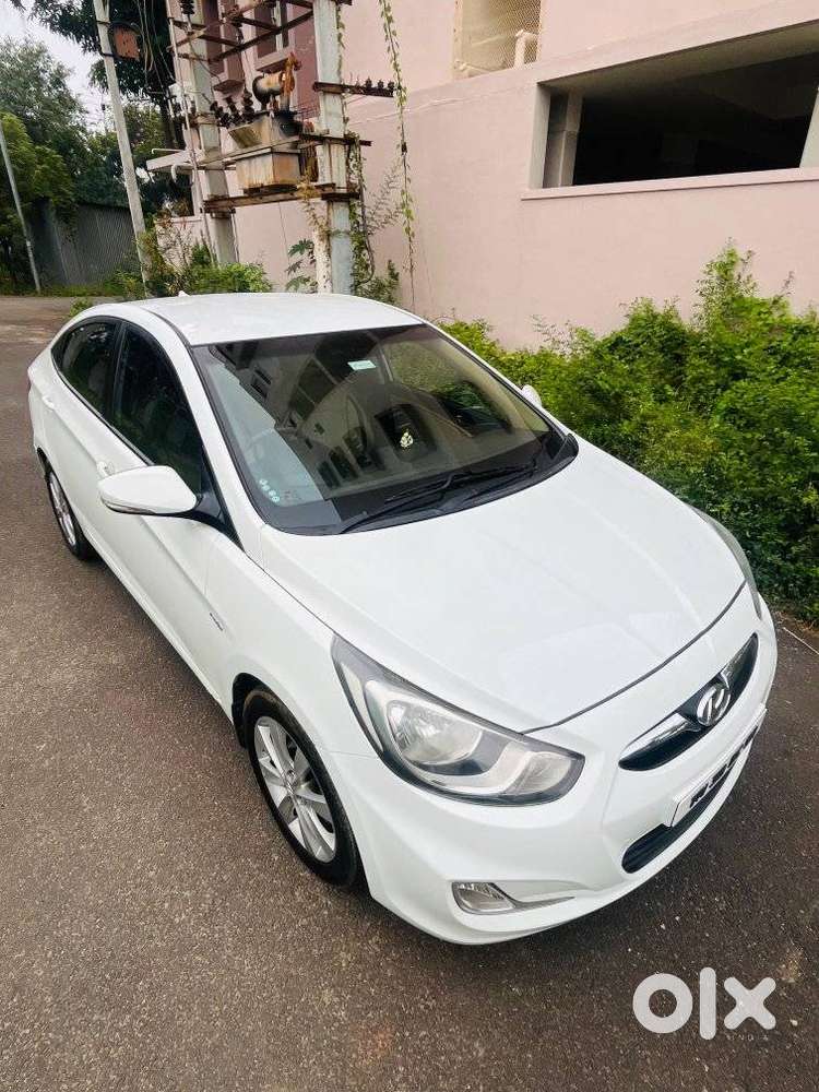 Hyundai Verna