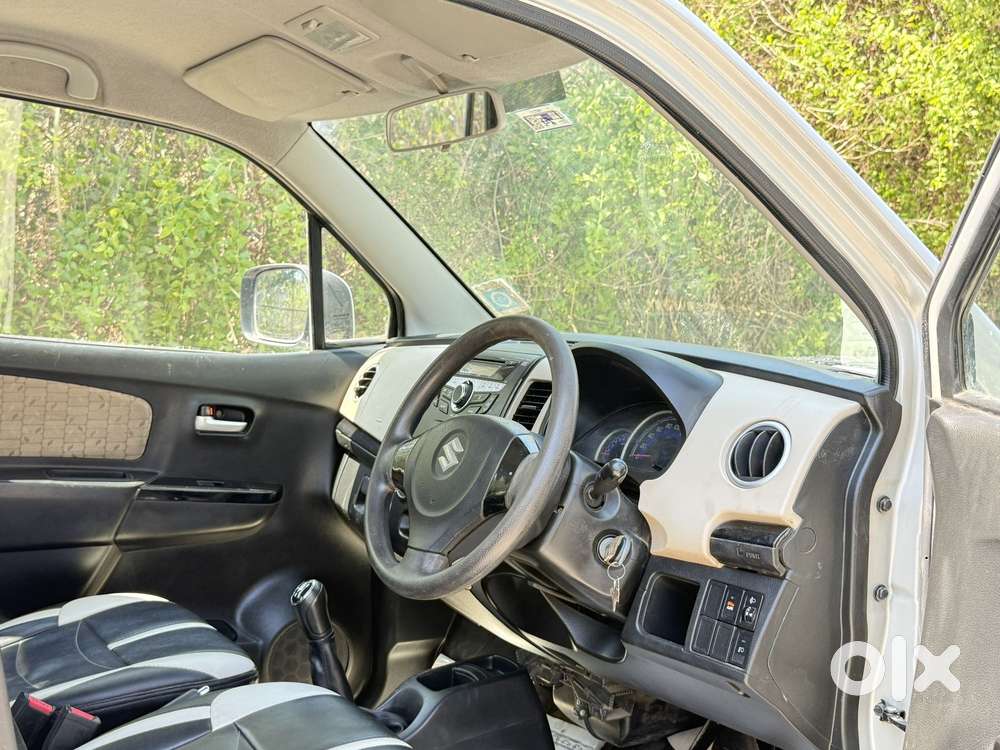 Maruti Suzuki Wagon R Vxi 1.0, 2018, Petrol