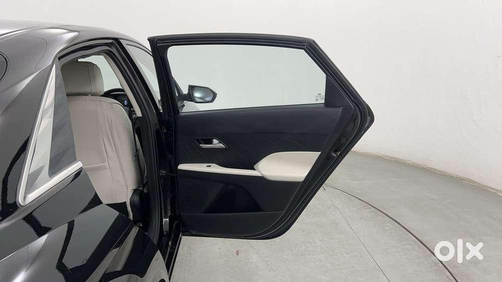 Hyundai Verna 1.5 Sx Petrol Mt, 2024, Petrol