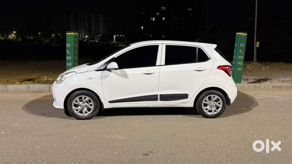 Hyundai Grand I10 2018 Car