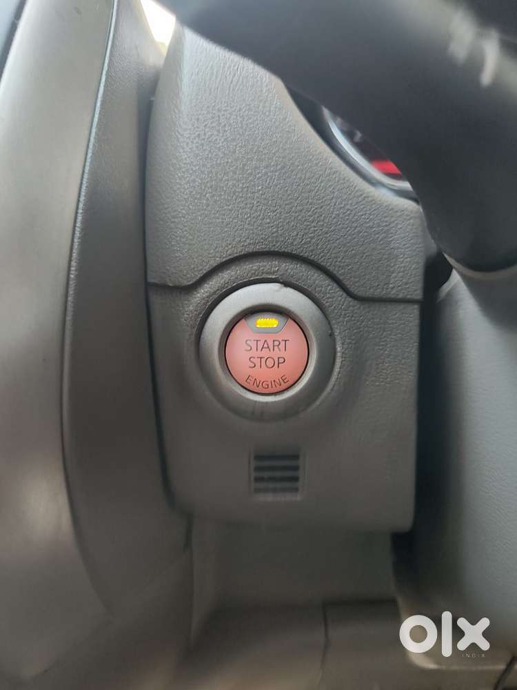 Nissan Sunny Xv Special Edition, 2012, Petrol