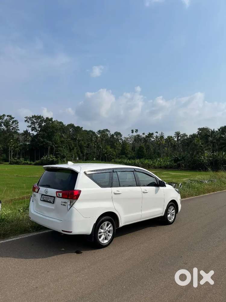 Toyota Innova Crysta 2017