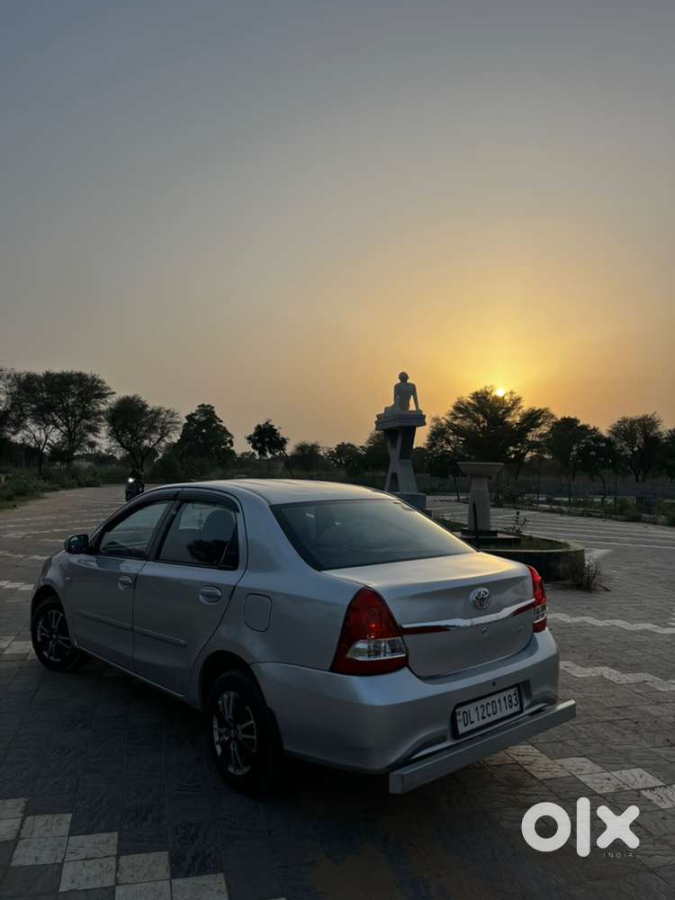 Toyota Etios G Exclusive 2013