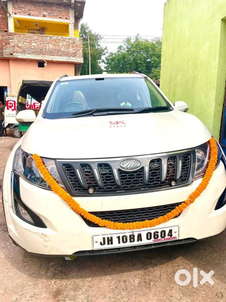 Mahindra Xuv500 2016 Diesel 131000 Km Driven