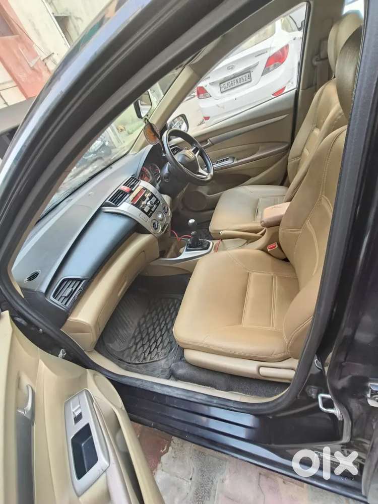 New Condition Car No Any Problem All Works Done 
4 Tyer New Good Year