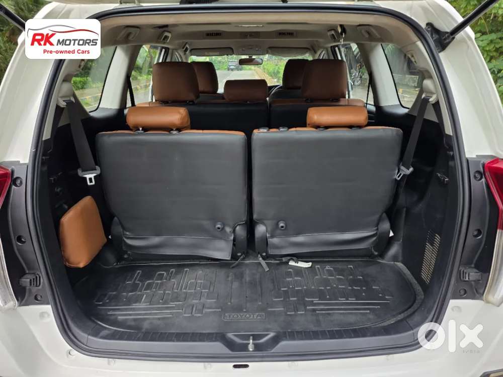 Toyota Innova Crysta [2020-ongoing] 2.4 Gx 8 Str, 2021, Diesel