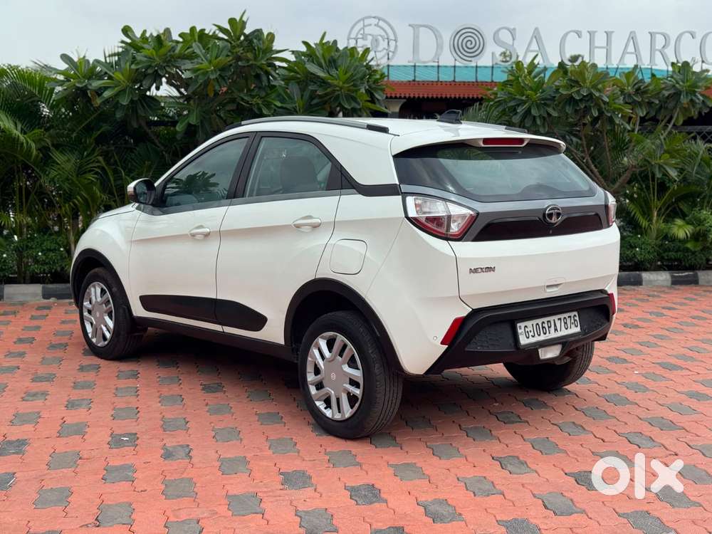 Tata Nexon 1.2 Revotron Xz, 2019, Petrol