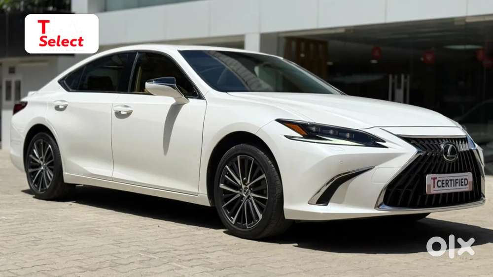 Lexus Es, 2023, Petrol
