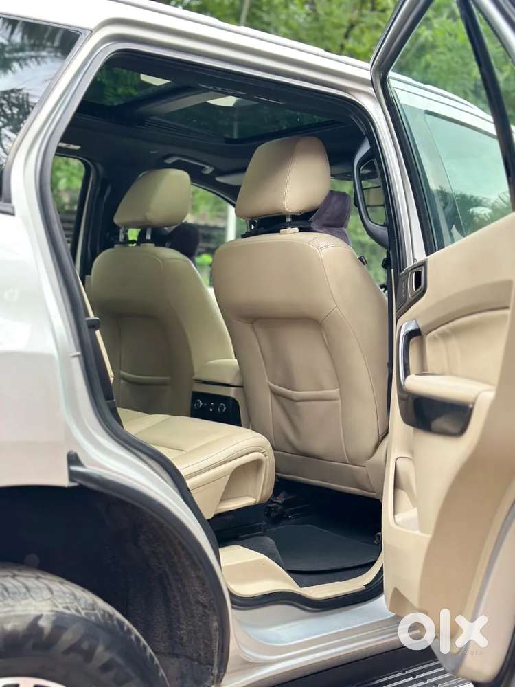 Ford Endeavour 3.2 Titanium At 4x4, 2017, Diesel