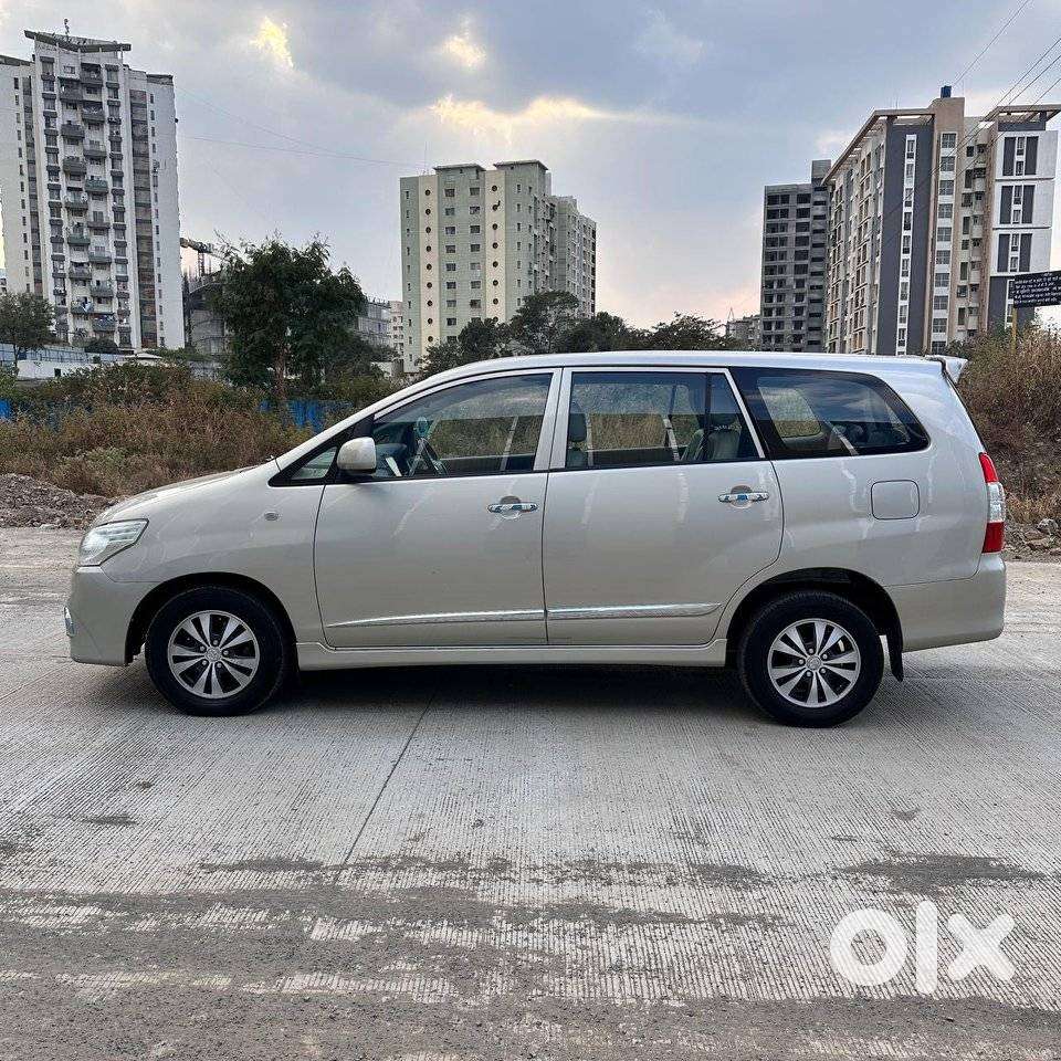 Toyota Innova 2.5 G (diesel) 7 Seater, 2015, Diesel