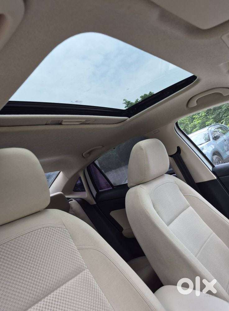 Volkswagen Virtus Highline Plus 1.0 Tsi At, 2025