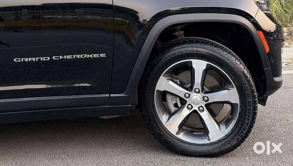 Jeep Grand Cherokee Limited (o) 4x4 At, 2024, Petrol