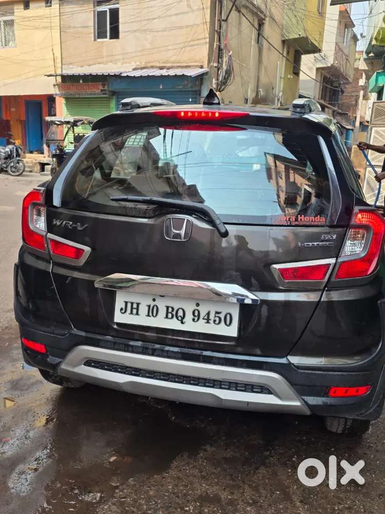 Honda Wr V With Sunroof And 1 Stepney