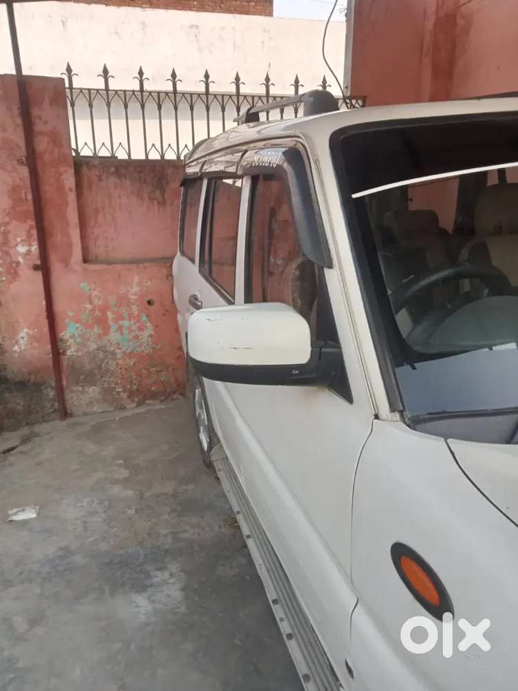 Mahindra Scorpio M2di