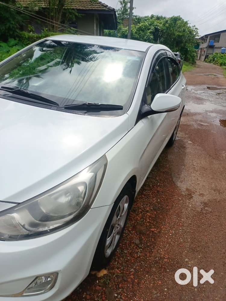 Hyundai Fluidic Verna 2013 Petrol Well Maintained