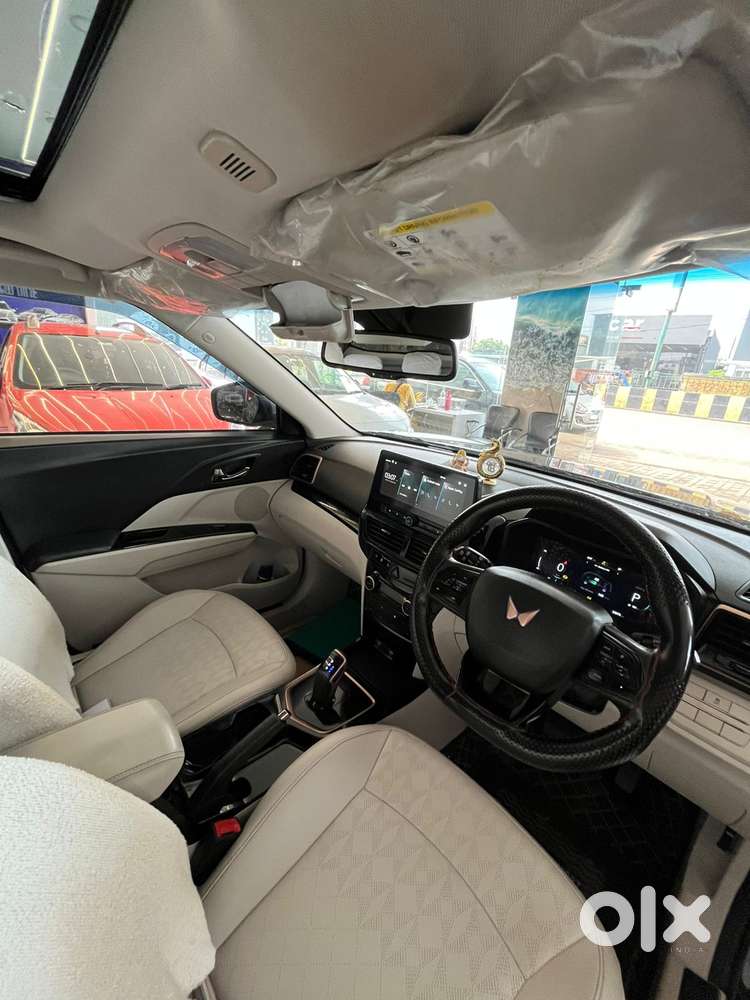 Mahindra Xuv400 Ev El Fast Charger Dt, 2024, Electric