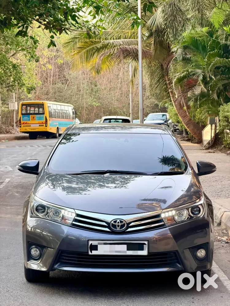 Toyota Corolla Altis 2016 Petrol Well Maintained