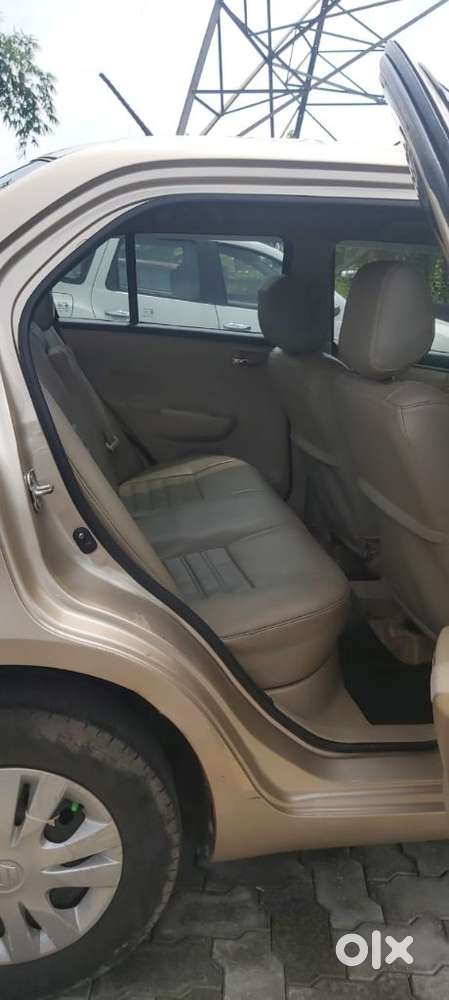 Maruti Suzuki Dzire 1.2 Vxi, 2013, Petrol