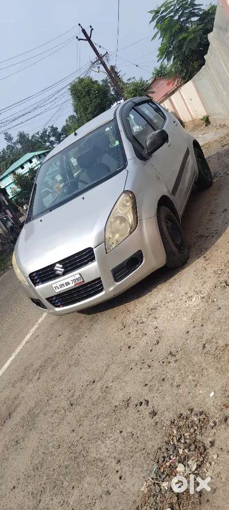 Maruti Suzuki Ritz 2011 Petrol Well Maintained
