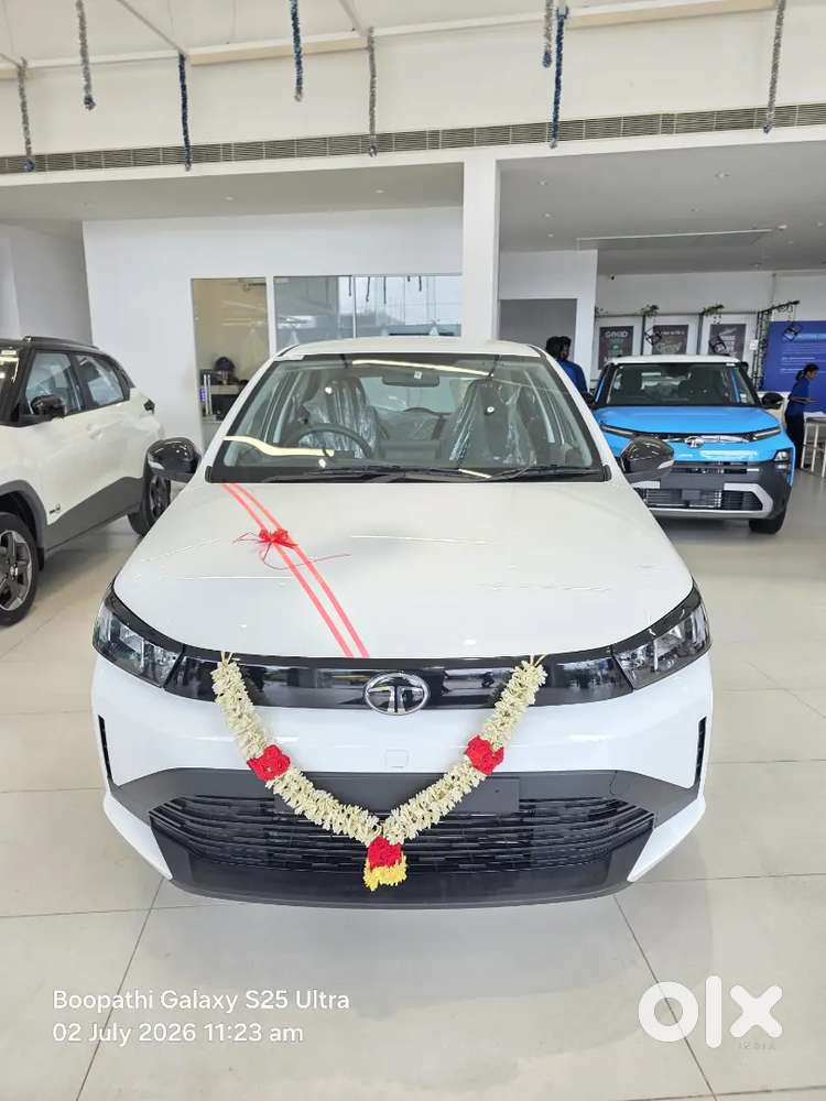 Tata Tiago Petrol Manual 2026