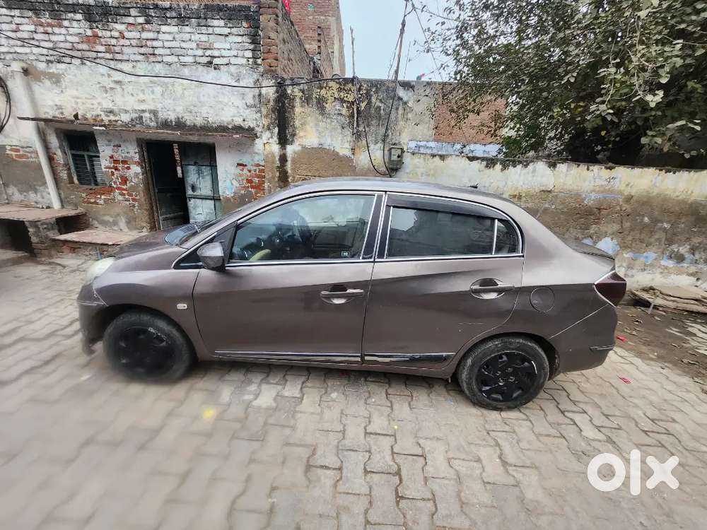 Honda Amaze 2014 Diesel 102000 Km Driven
