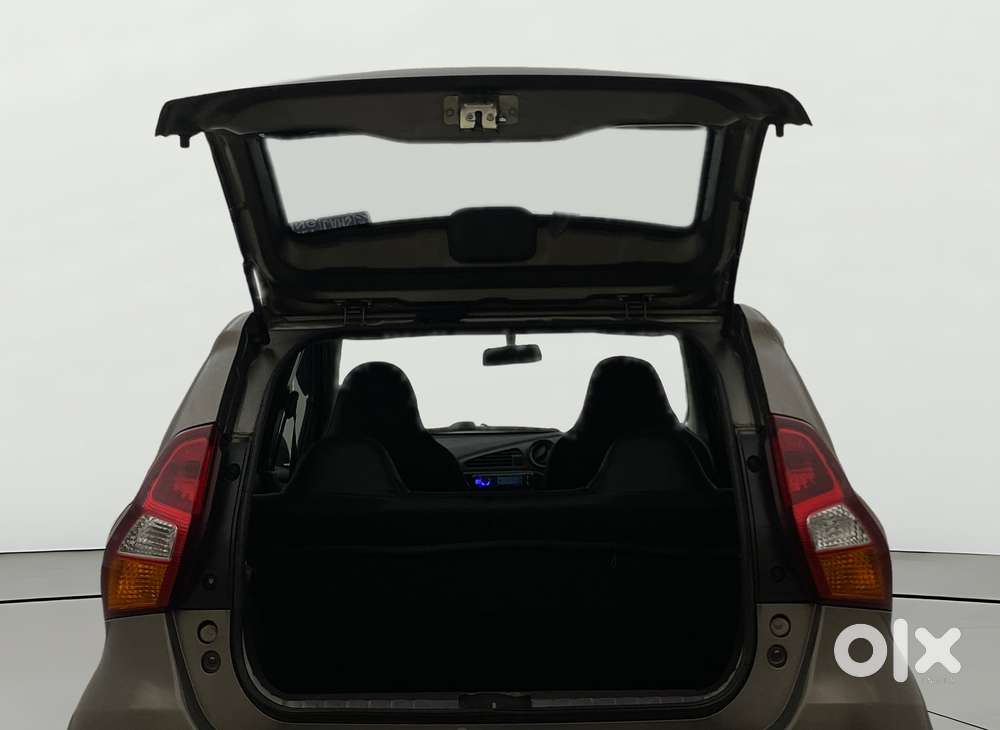 Datsun Redigo T Option, 2017, Petrol