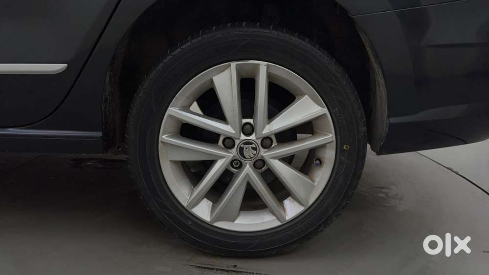 Skoda Rapid 1.6 Mpi At Style, 2019, Petrol
