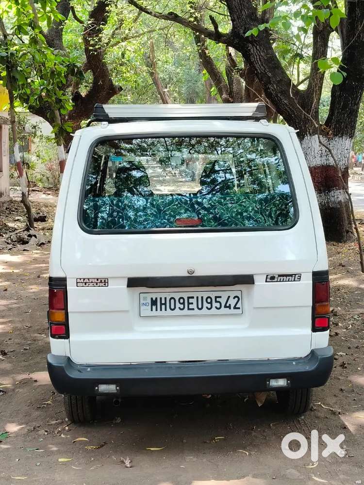 मारुती सुझुकी ओमनी (2018) माॅडेल गुड कंडिशन कार अर्जंट विकणे आहे.