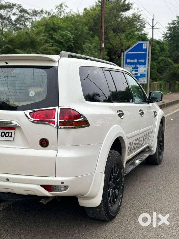 Mitsubishi Pajero Sport 2.5 Manual, 2014, Diesel