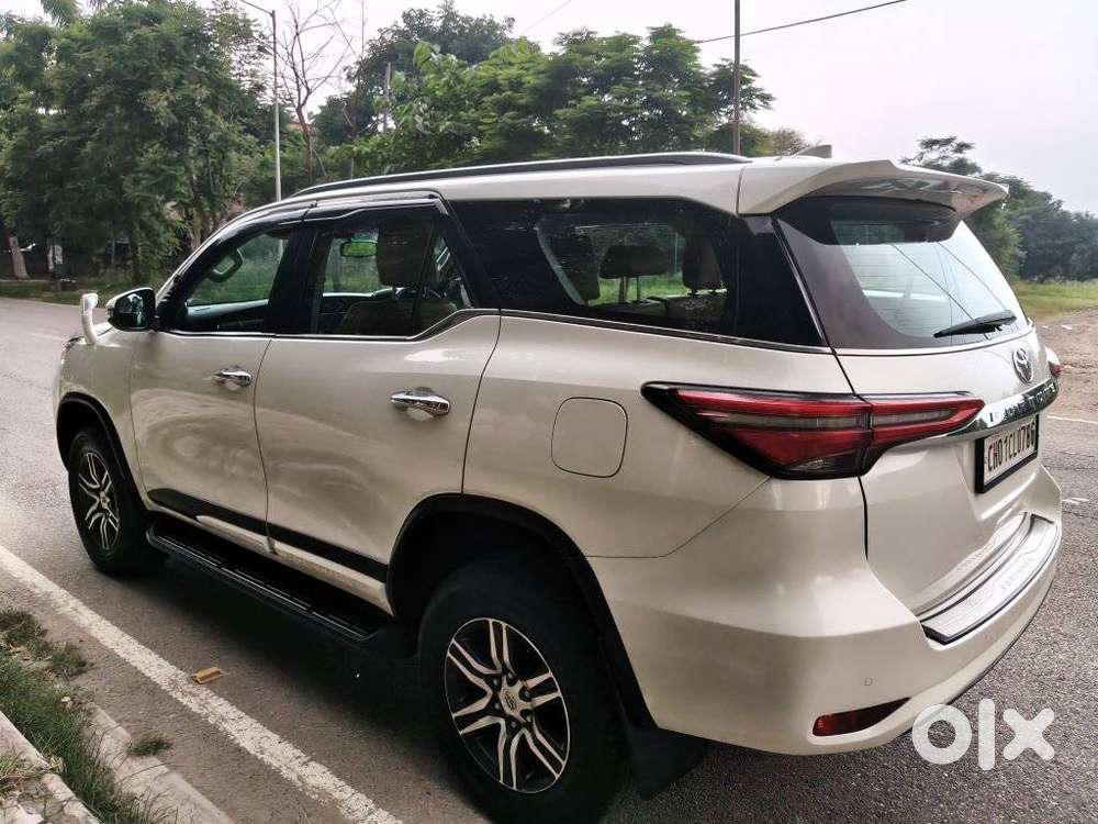 Toyota Fortuner 4x2 At 2.8 Diesel, 2022, Diesel