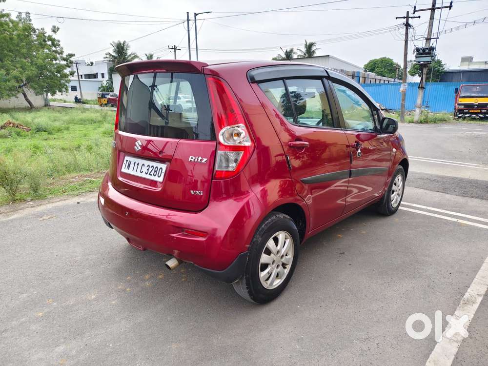 Maruti Suzuki Ritz Vxi, 2013, Petrol