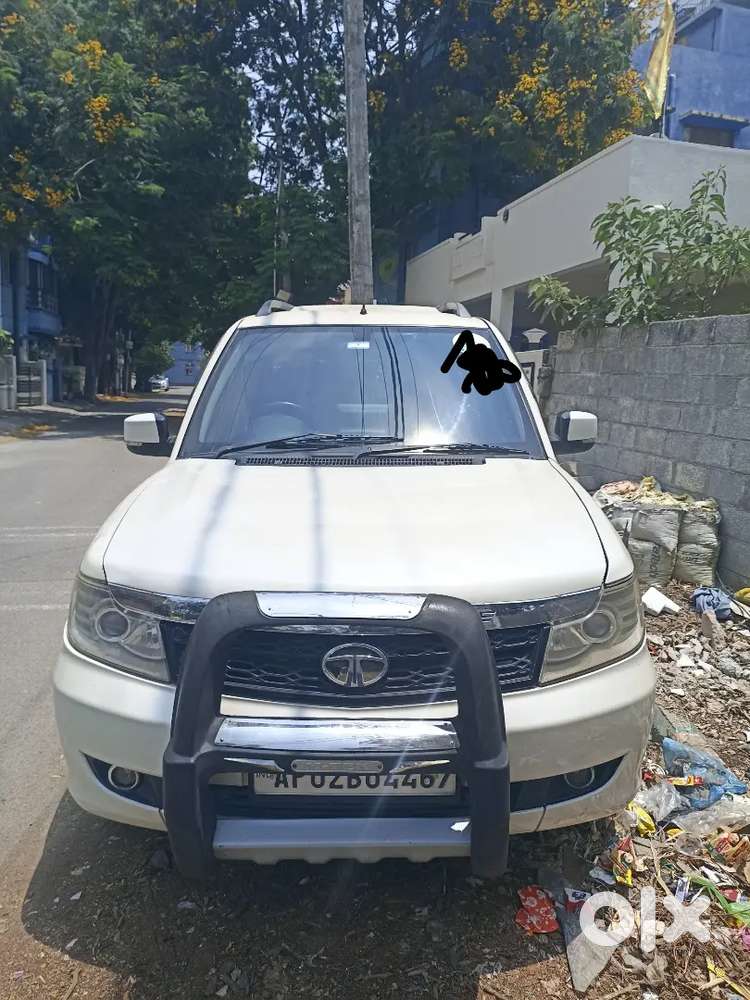 Tata Safari Storme 2017 Diesel 98500 Km Driven Top End