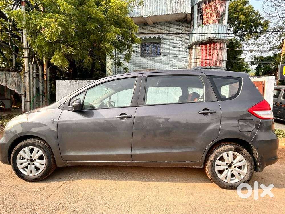 Maruti Suzuki Ertiga Shvs Zdi Plus, 2017, Diesel