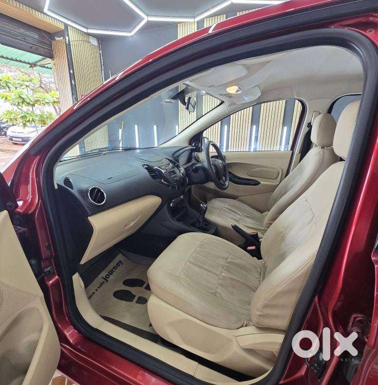 Ford Aspire Titatinium Blu Ti-vct, 2016, Petrol
