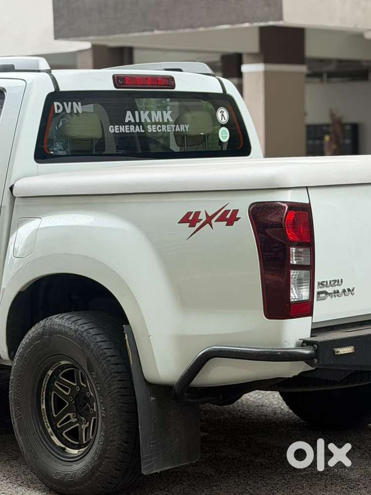Isuzu V-cross Z 4x4 Mt, 2017, Diesel
