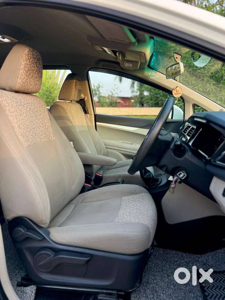 Mahindra Marazzo M6 8str, 2019, Diesel