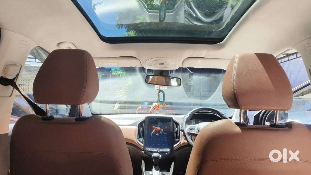 Mg Hector Plus 1.5 Sharp Turbo Cvt 6 Str, 2021, Petrol